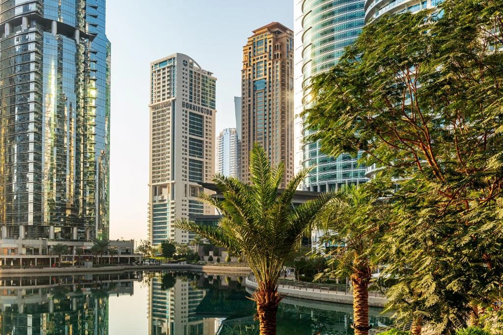 Bonnington Jumeirah Lakes Towers